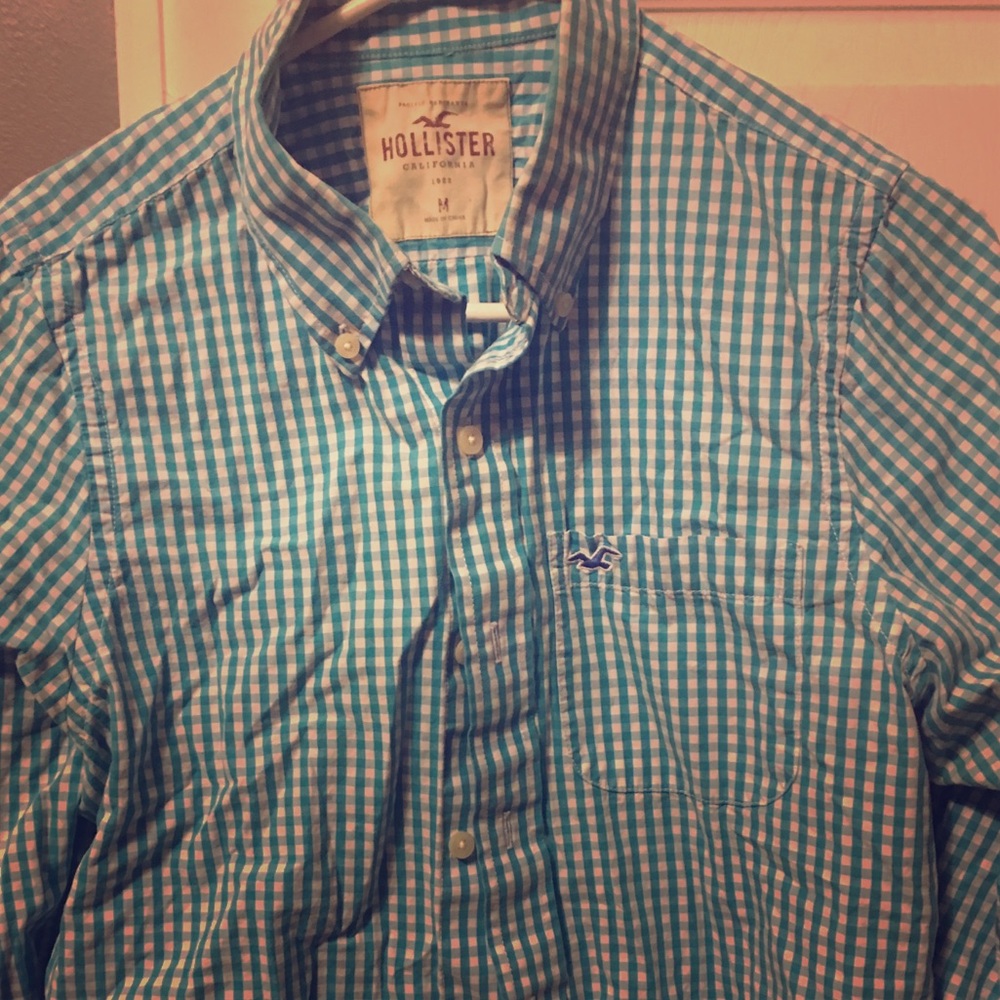 Hollister full-button up